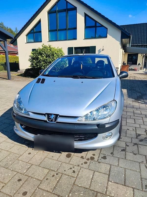 Gebraucht Peugeot 206 108 PS (79 kW) 2003 Silber Coupé
