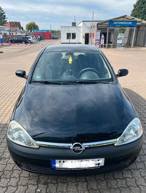 Usata Opel Corsa 80 CV (58 kW) 2004 Nero Utilitaria