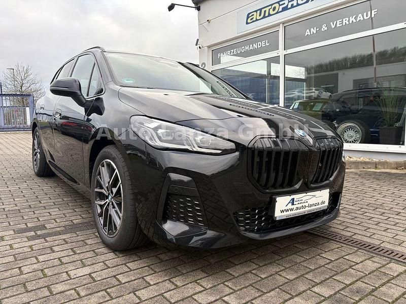 Gebraucht BMW 218 Active Tourer M Sport 136 PS (100 kW) 2025 Schwarz Van / Kleinbus