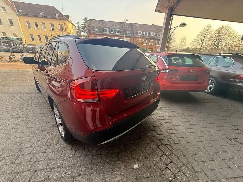 Gebraucht BMW X1 Shadowline 177 PS (130 kW) 2012 Rot SUV