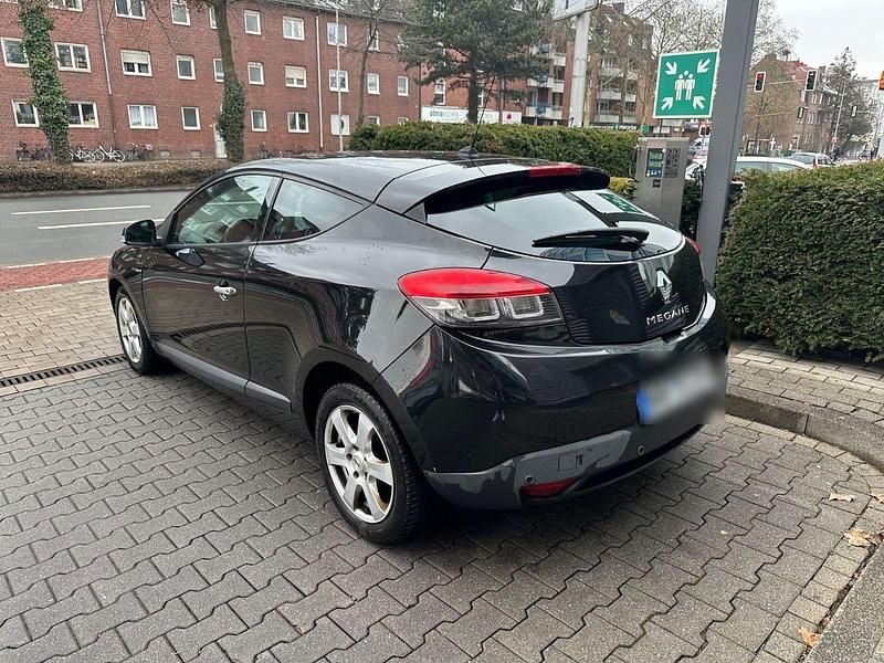 Gebraucht Renault Mégane Coupé Bose Edition 131 PS (96 kW) 2011 Schwarz Coupé