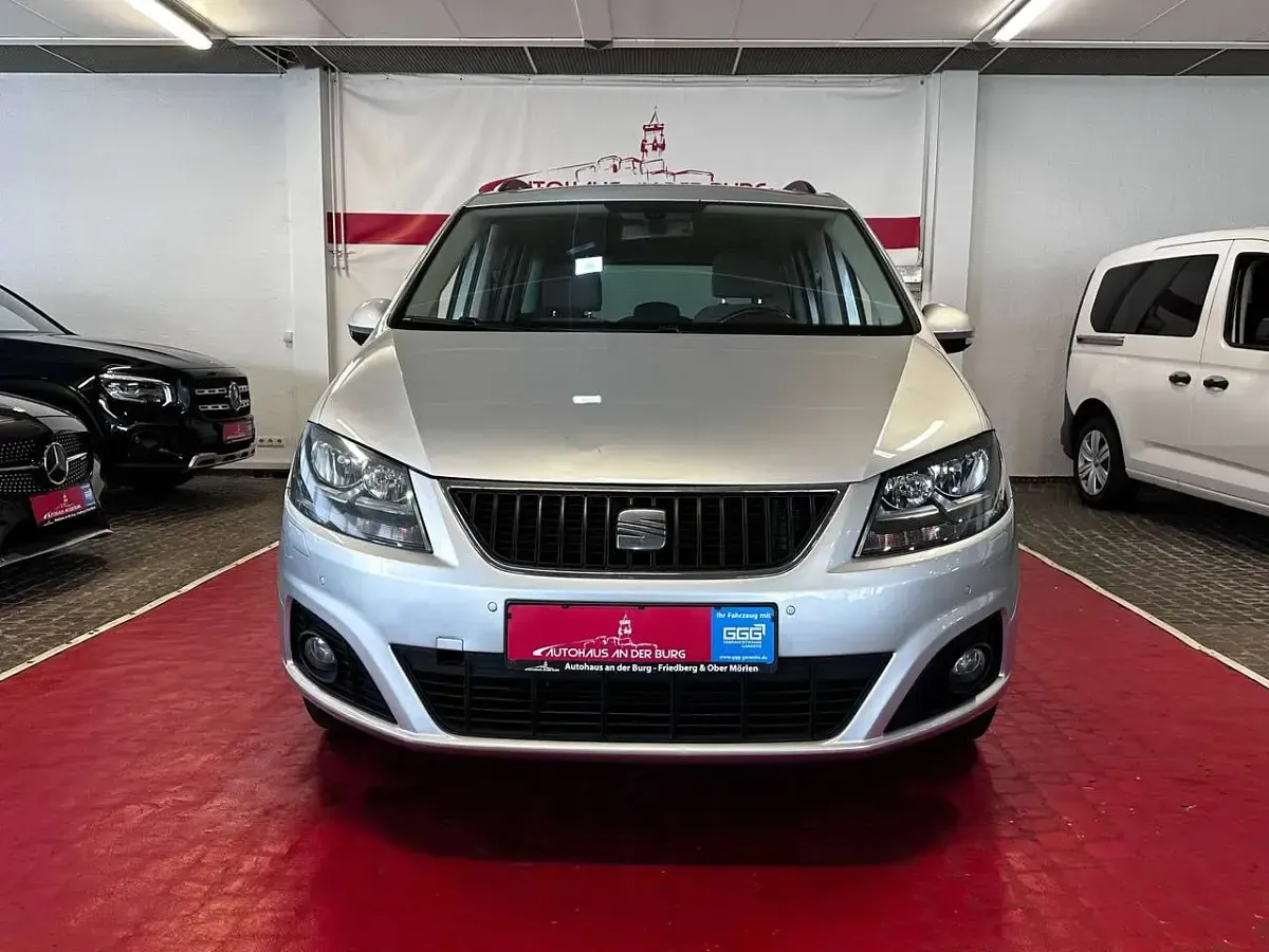 Gebraucht Seat Alhambra Style 140 PS (102 kW) 2012 Silber Van / Kleinbus