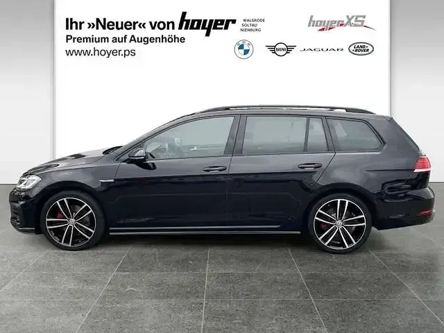 Gebraucht VW Golf VII GTD 184 PS (135 kW) 2017 Deep black perleffekt (metallic) Kombi