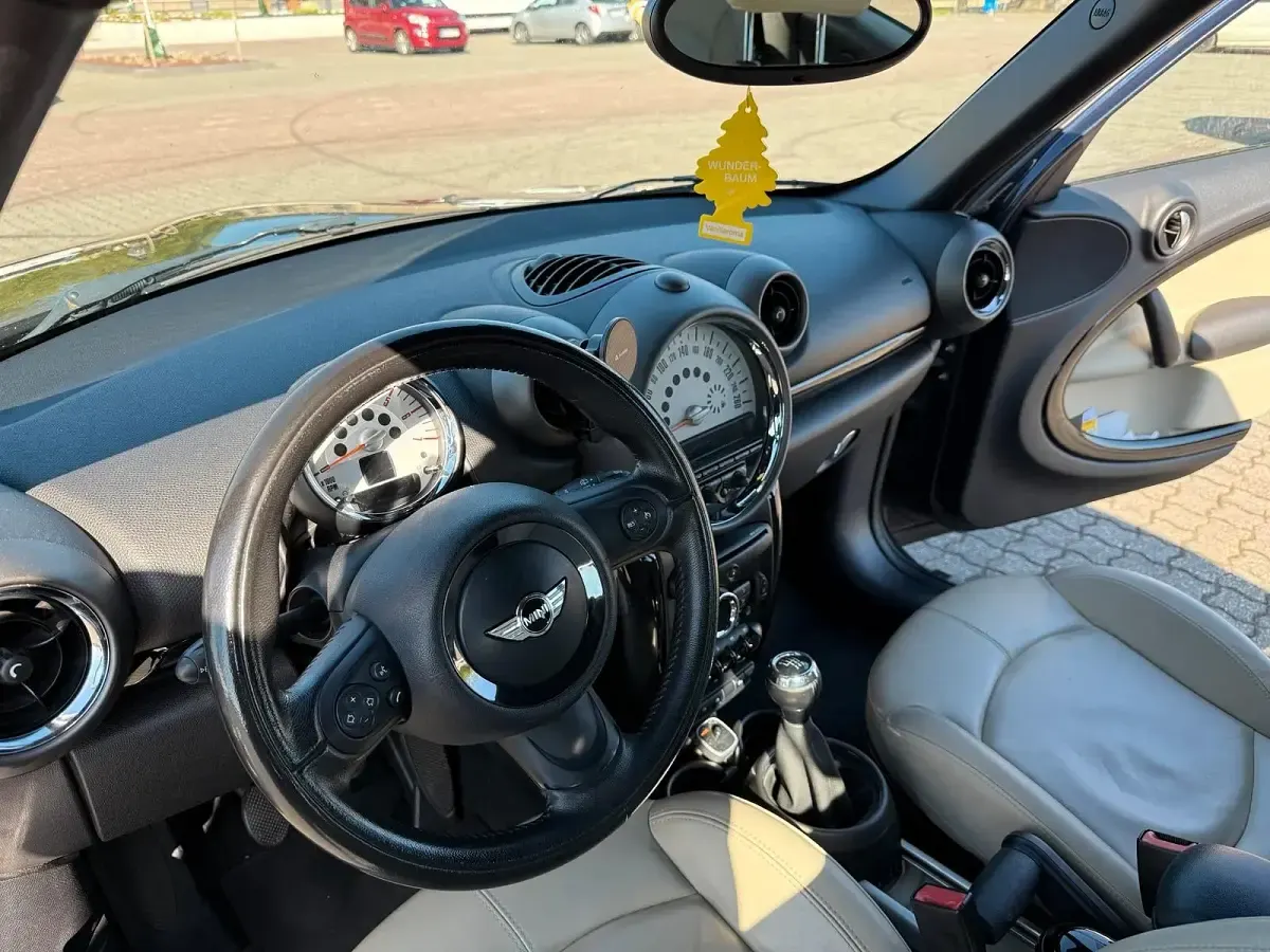 Usata Mini Cooper 116 CV (85 kW) 2011 Blu Utilitaria