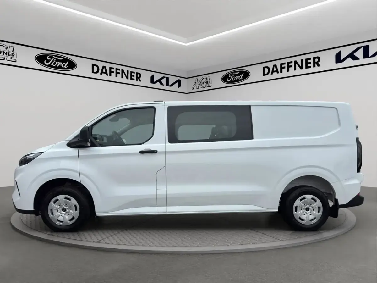 Neu Ford Transit Custom Trend 150 PS (110 kW) 2025 Weiß Limousine