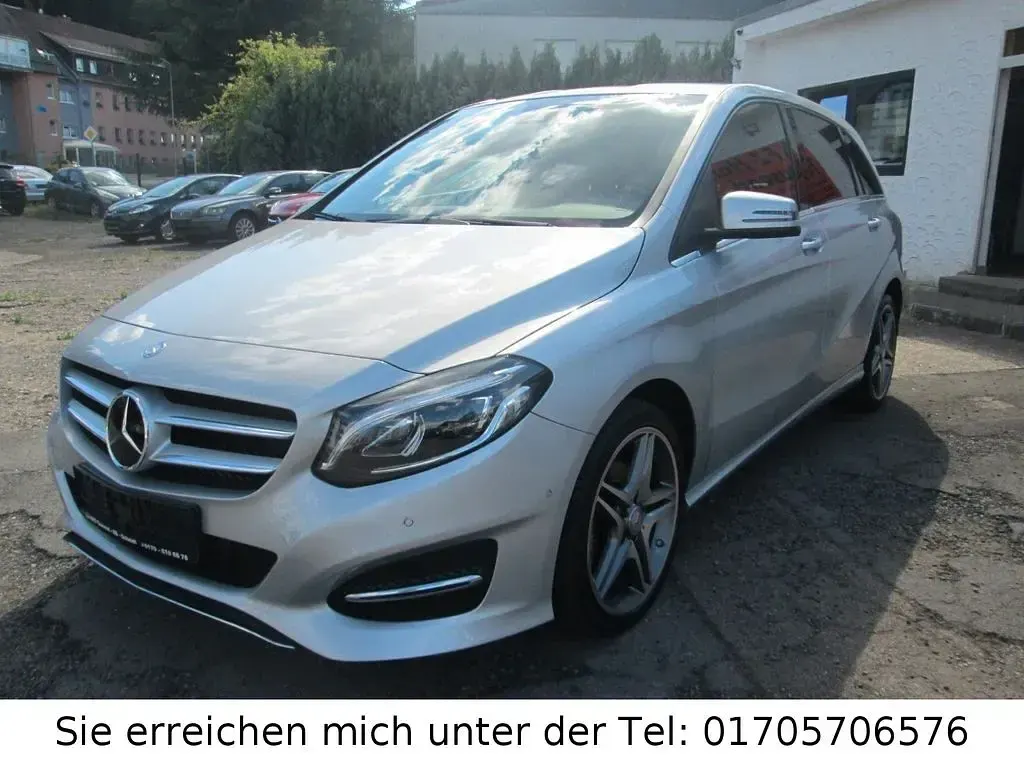 Gebraucht Mercedes B220 177 PS (130 kW) 2015 Silber Kleinwagen