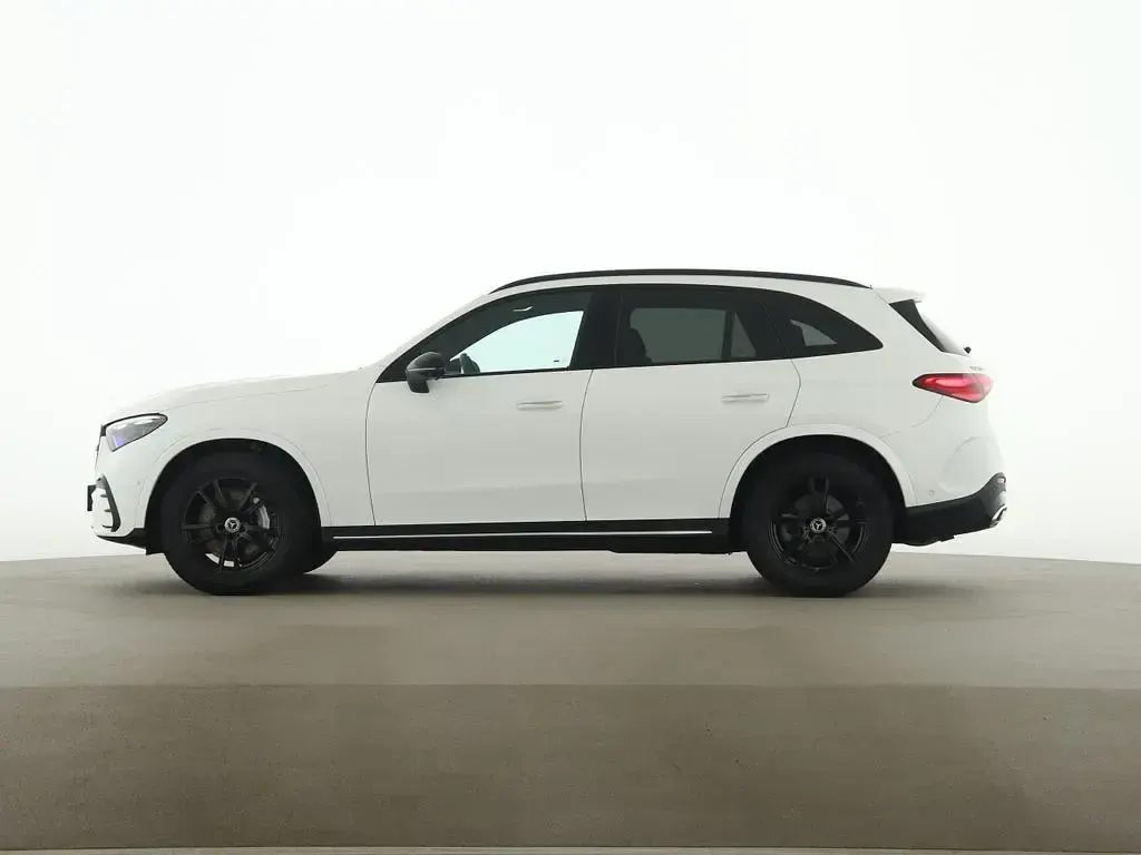 Gebraucht Mercedes GLC220 AMG 197 PS (144 kW) 2025 Weiß SUV