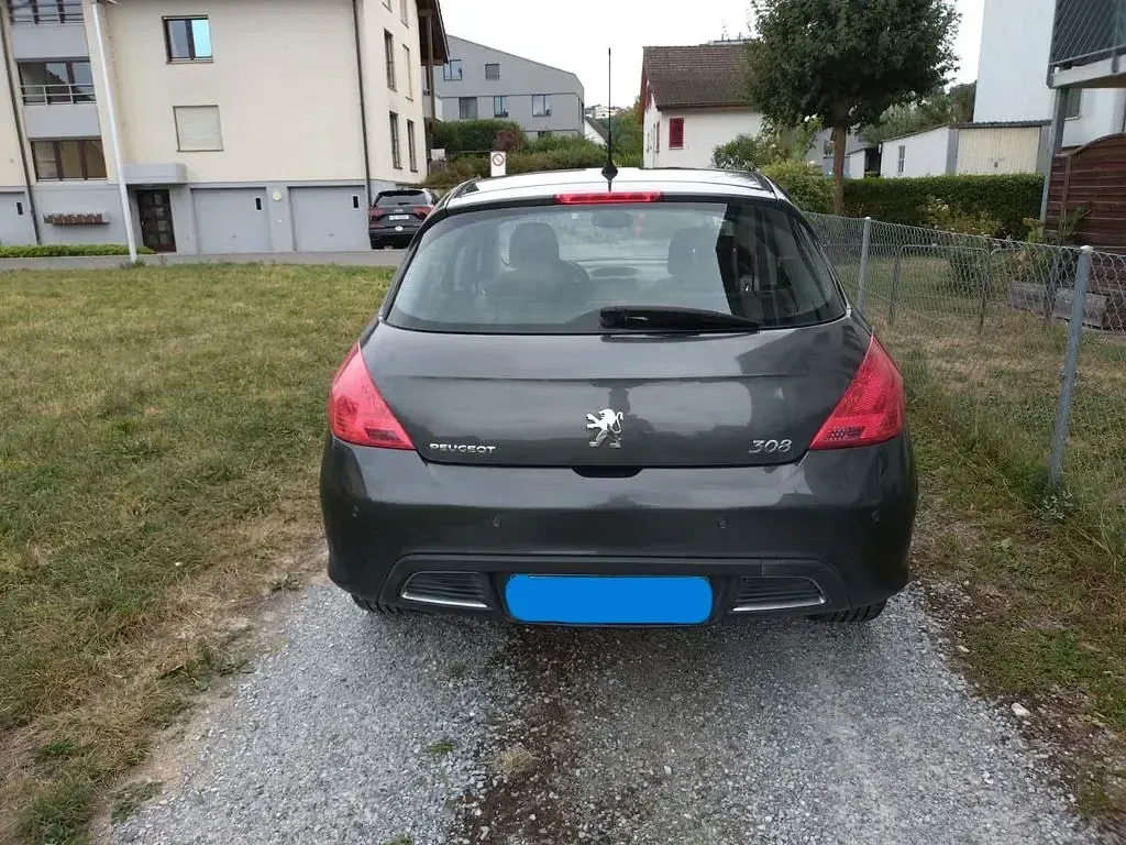 Gebraucht Peugeot 308 120 PS (88 kW) 2008 Grau Limousine