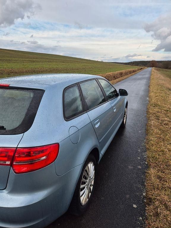 Gebraucht Audi A3 105 PS (77 kW) 2008 Blau Kleinwagen