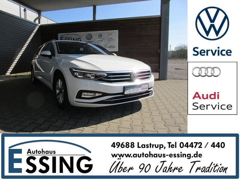 Weiß Gebraucht 2022 VW Passat IQ Drive Kombi | 25.790 € (Etwas zu teuer) - Bild 1/4