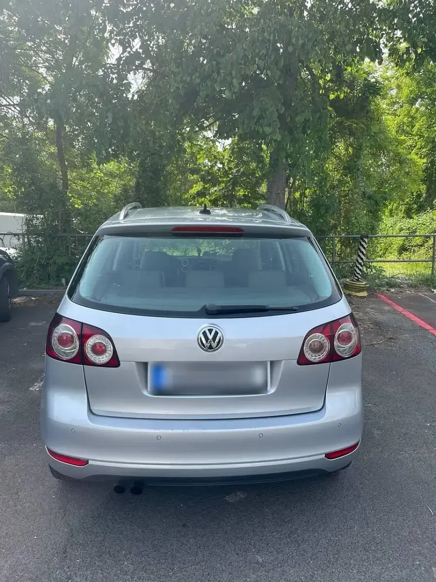 Gebraucht VW Golf Plus 122 PS (89 kW) 2010 Silber Van / Kleinbus
