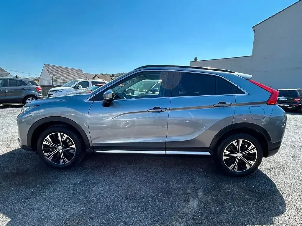 Gebraucht Mitsubishi Eclipse Cross 163 PS (119 kW) 2018 Rot SUV
