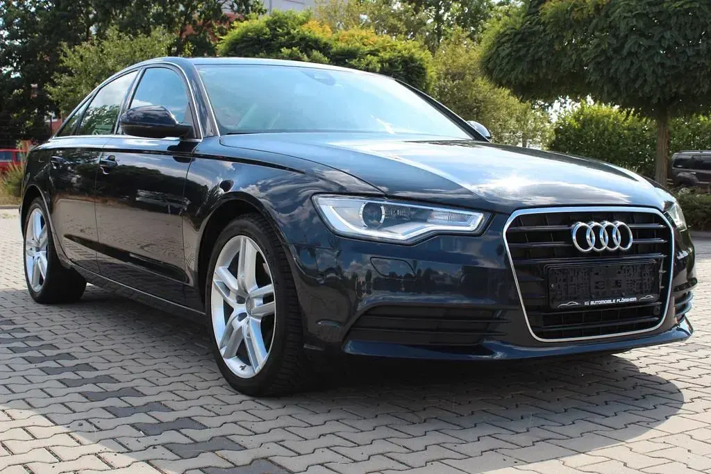 Gebraucht Audi A6 Sport 204 PS (150 kW) 2014 Blau Limousine