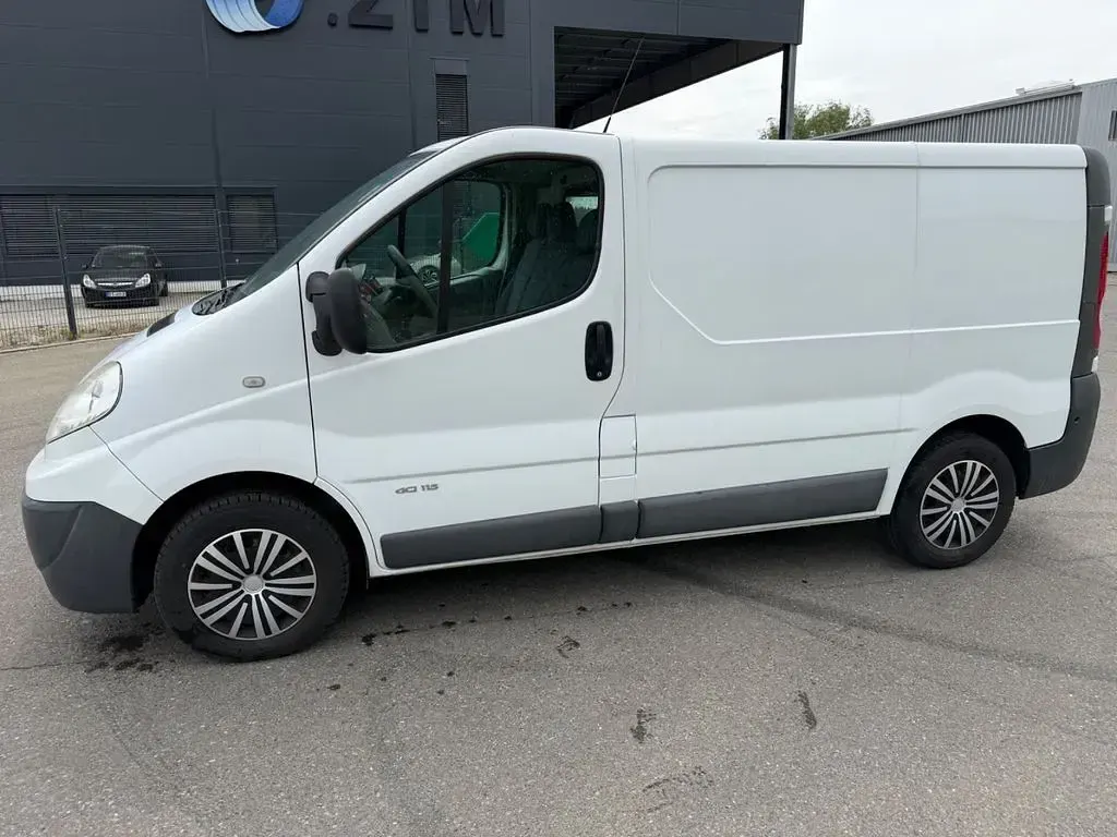 Brugt Renault Trafic 114 HK (83 kW) 2011 Hvid MPV