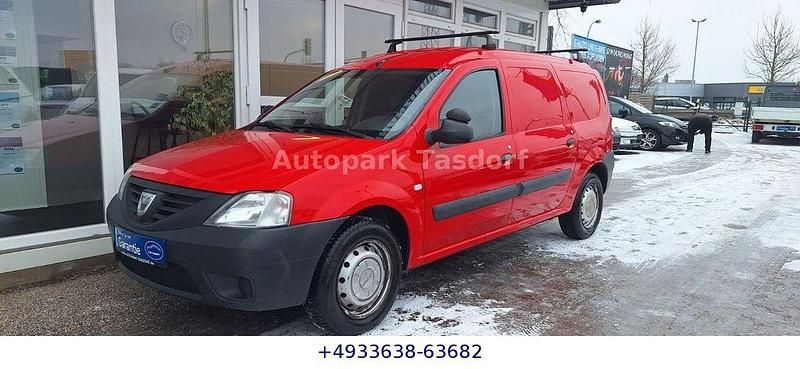 Gebraucht Dacia Logan Ambiance 88 PS (64 kW) 2012 Rot Van / Kleinbus
