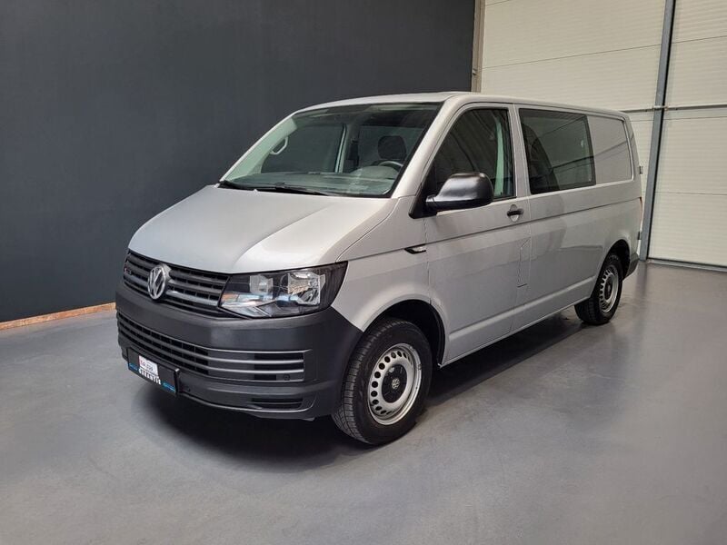Gebraucht VW T6 150 PS (110 kW) 2015 Reflexsilber metallic Van