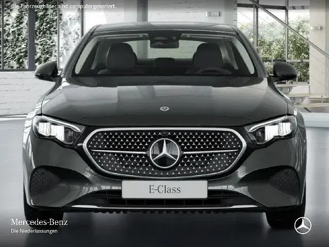 Gebraucht Mercedes E220 197 PS (144 kW) 2025