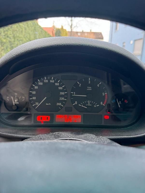 Gebraucht BMW 320 150 PS (110 kW) 2003 Schwarz Kombi