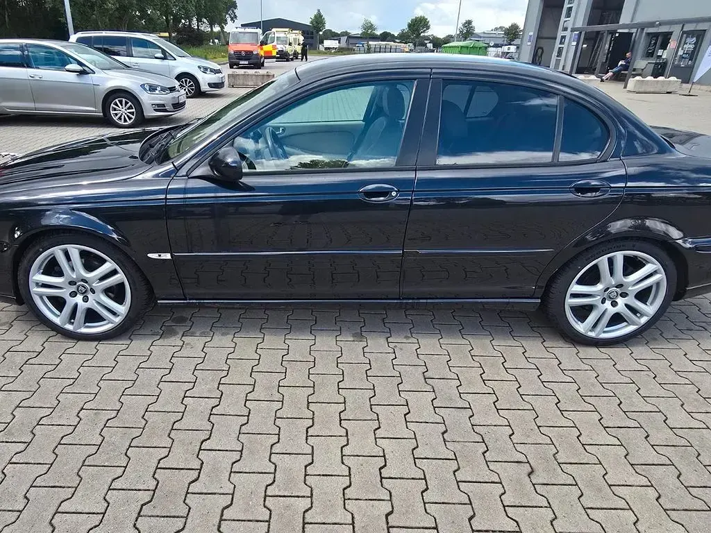 Gebraucht Jaguar X-type Classic 145 PS (106 kW) 2007 Schwarz Limousine