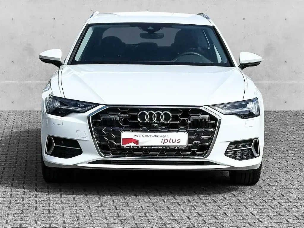 Gebraucht Audi A6 Ambiente 299 PS (219 kW) 2025 Weiß Kombi
