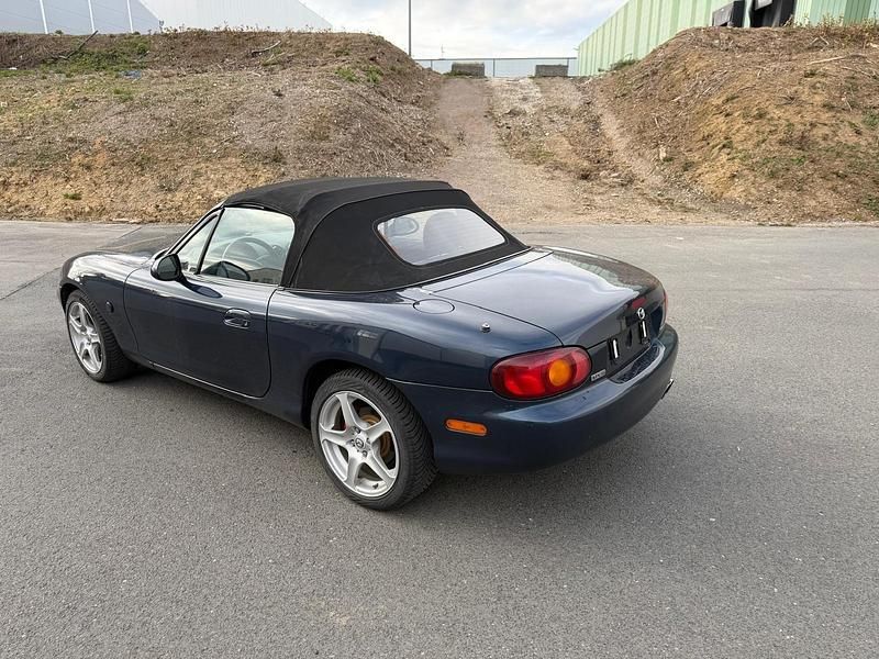 Gebraucht Mazda MX5 110 PS (80 kW) 2000 Blau Cabrio
