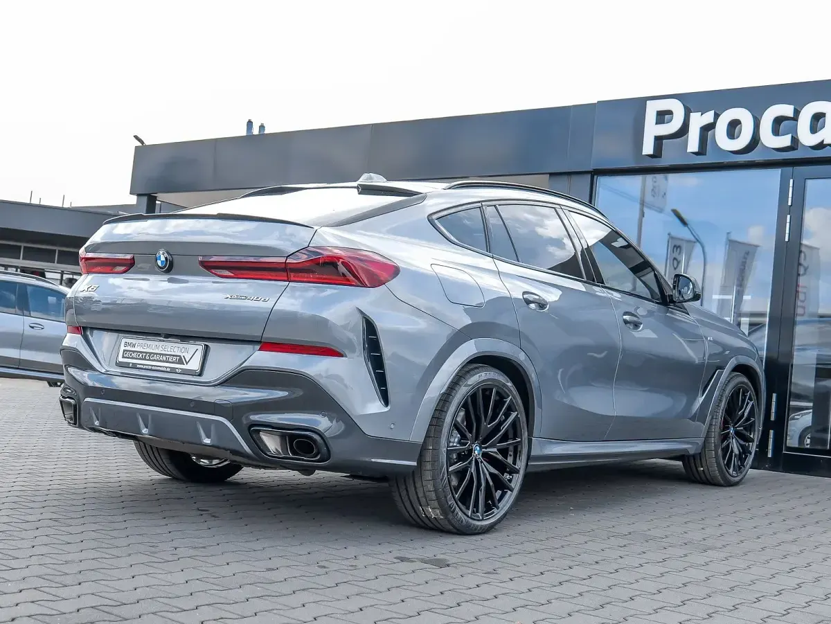 Gebraucht BMW X6 M Sport 340 PS (250 kW) 2025 Grau SUV