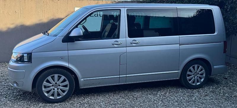 Gebraucht VW Multivan Highline 179 PS (131 kW) 2013 Silber Van / Kleinbus