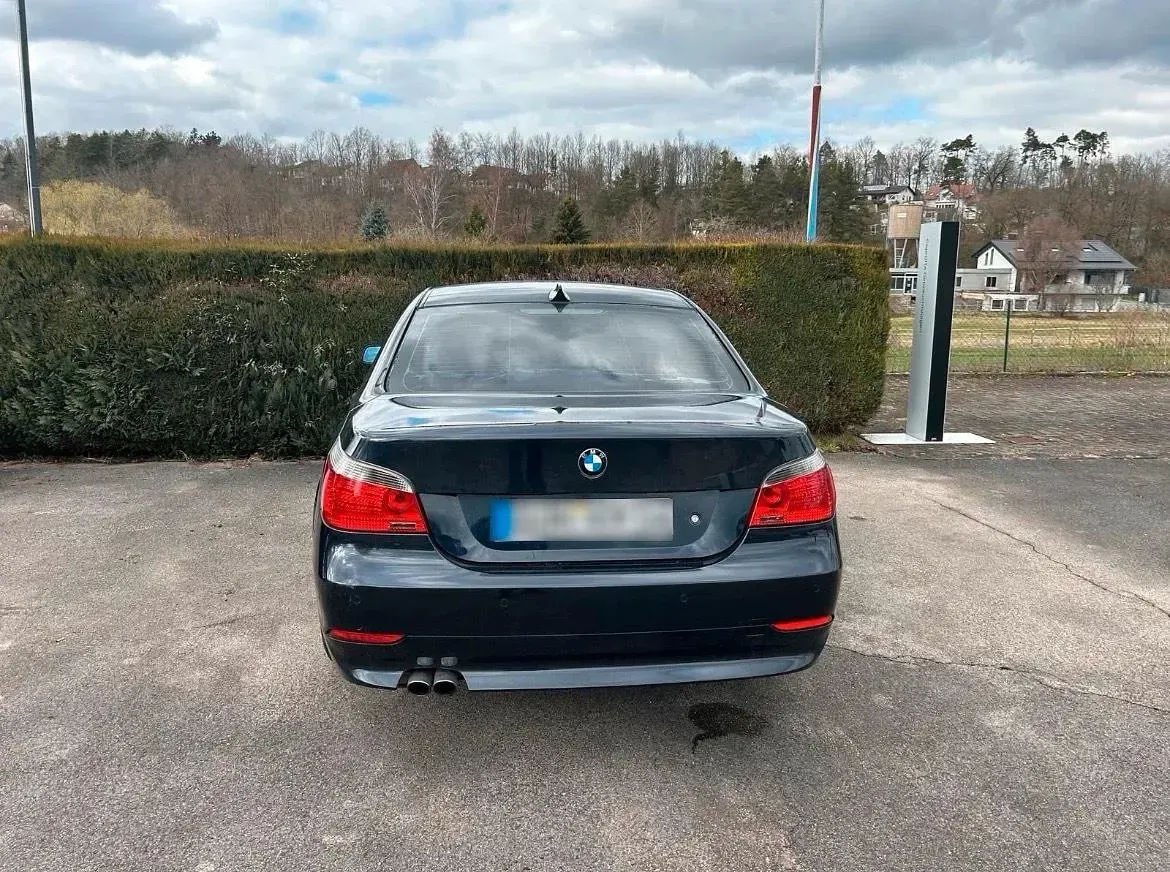 Brugt BMW 530 231 HK (169 kW) 2006 Blå Sedan