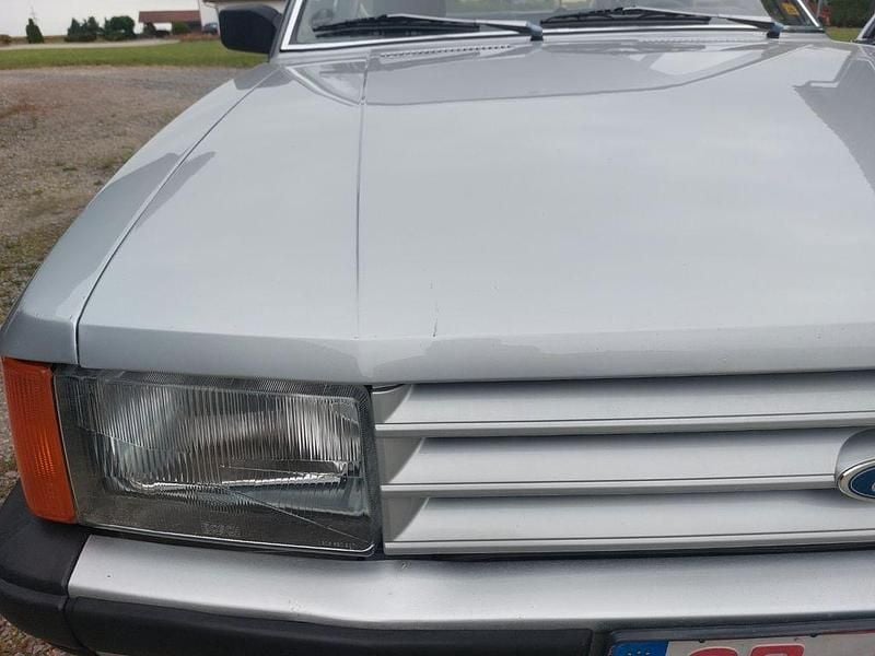Gebraucht Ford Granada 114 PS (83 kW) 1983 Silber Limousine