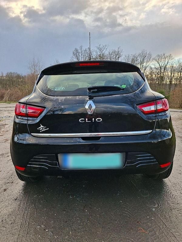 Gebraucht Renault Clio IV LIMITED 73 PS (53 kW) 2016 Schwarz Limousine