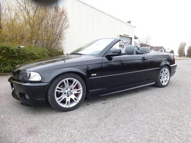 Black sapphire metallic Gebraucht 2001 BMW 320 Cabriolet M Sport Cabrio | 10.950 € (Etwas zu teuer) - Bild 1/4