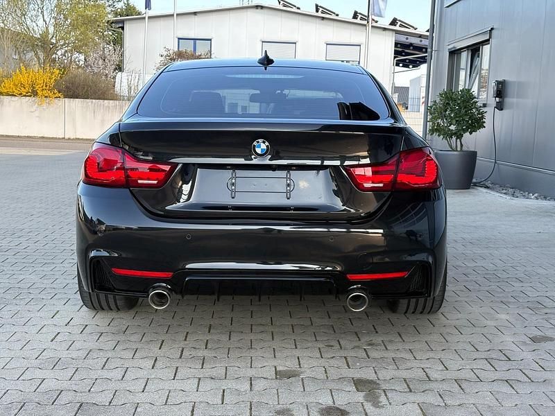 Schwarz Gebraucht 2016 BMW 430 M Sport Coupé | 20.000 € (Fairer Preis) - Bild 1/4