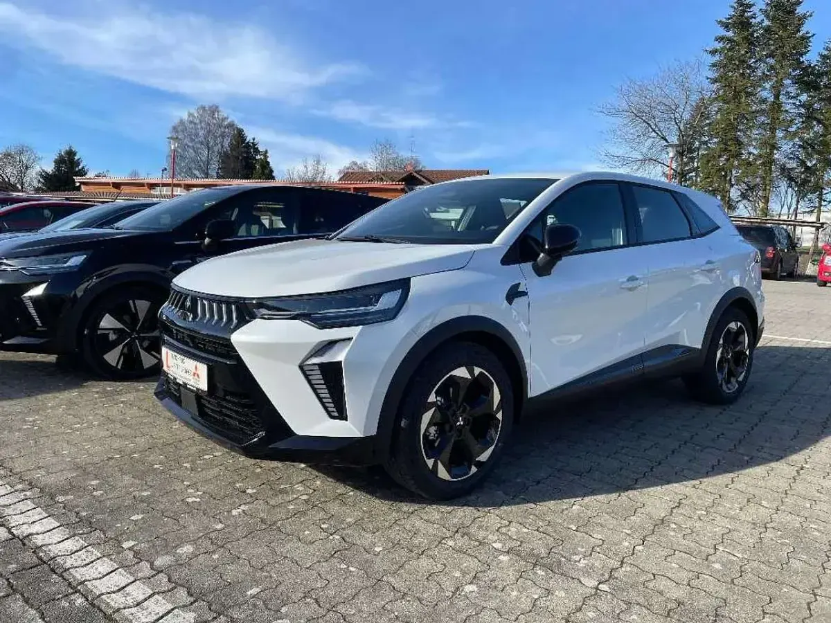 Neu Mitsubishi Grandis Diamant Edition 141 PS (103 kW) 2026 Himalayaweiß SUV