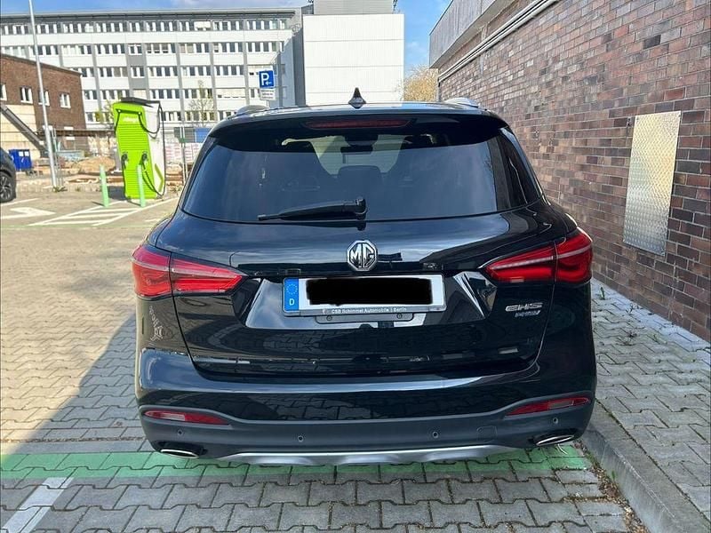 Second-hand MG EHS Luxury 258 CP (189 kW) 2021 Negru SUV