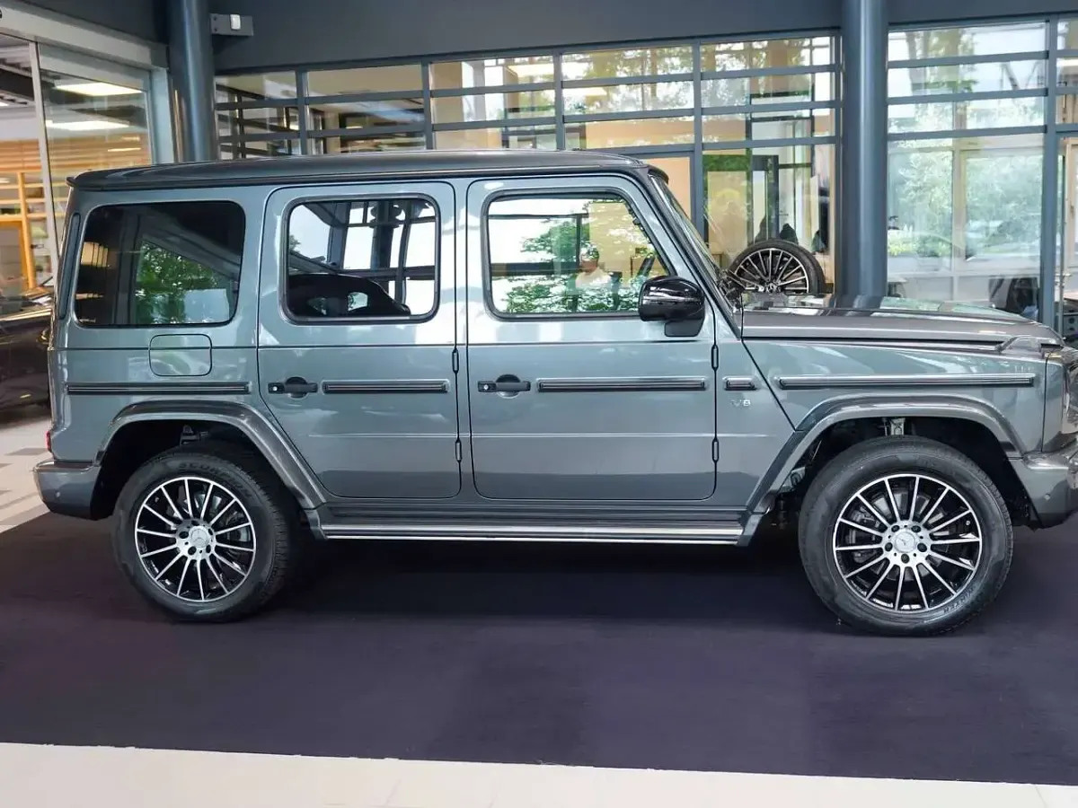 Gebraucht Mercedes G500 AMG line 421 PS (309 kW) 2019 Designo graphit SUV