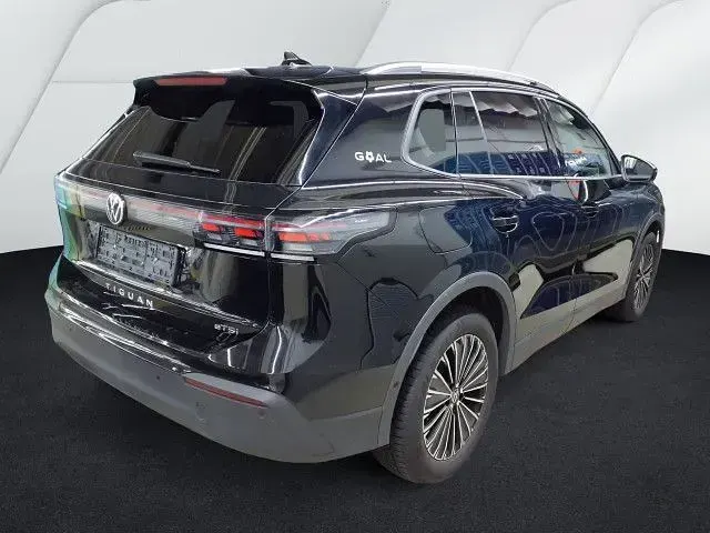 Gebraucht VW Tiguan Goal 131 PS (96 kW) 2025 Grenadillschwarz metallic SUV