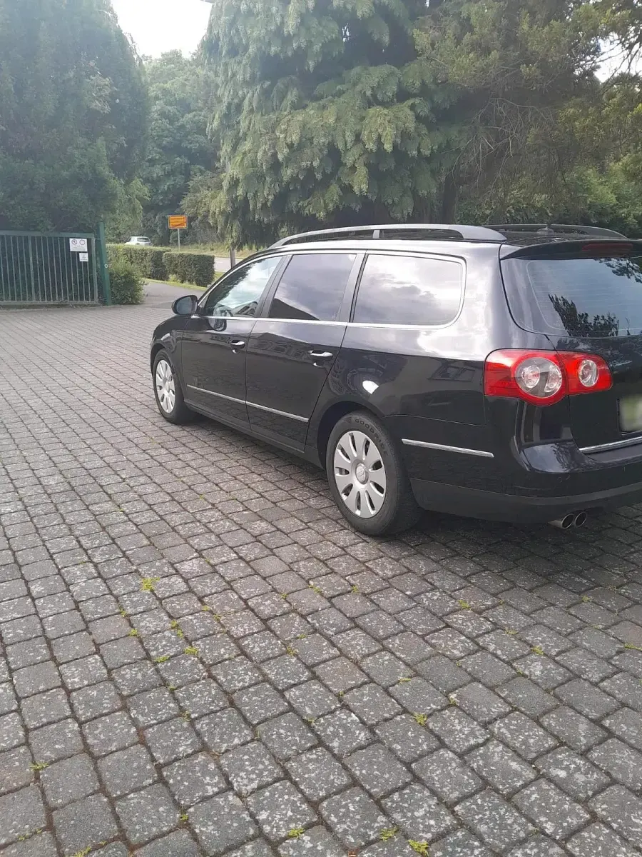 Gebraucht VW Passat 140 PS (102 kW) 2007 Schwarz Kombi