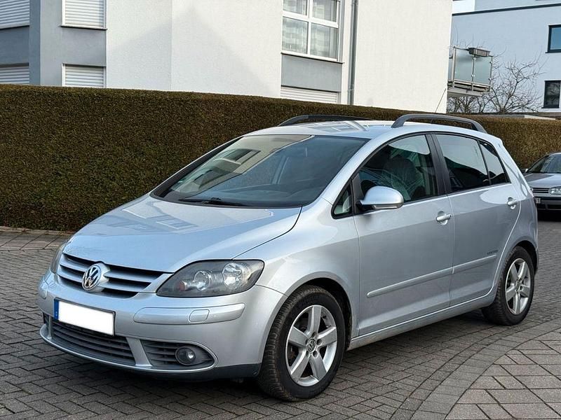 Gebraucht VW Golf Plus Cross 102 PS (75 kW) 2008 Silber Van / Kleinbus