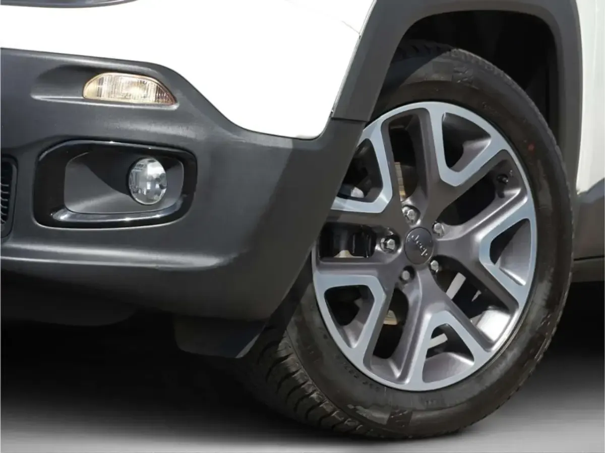 Gebraucht Jeep Renegade Longitude 140 PS (102 kW) 2017 Alpine white (vr296) SUV