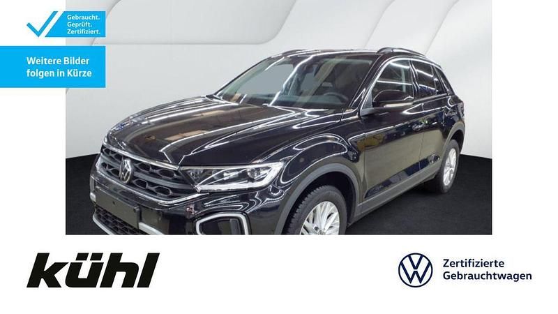 Deep black perleffekt Gebraucht 2024 VW T-Roc Life SUV | 22.250 € (Guter Preis) - Bild 1/2