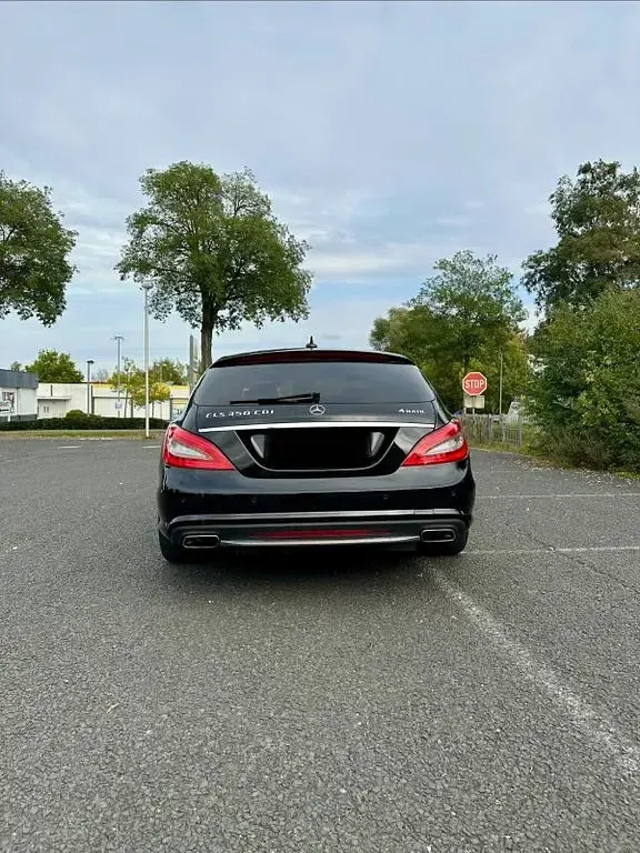 Gebraucht Mercedes CLS350 Shooting Brake 320 PS (235 kW) 2013 Schwarz Kombi