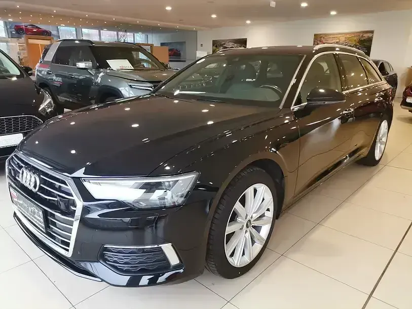 Gebraucht Audi A6 Design 204 PS (150 kW) 2021 Mythosschwarz metallic Limousine
