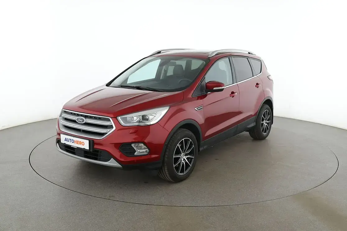 Używany Ford Kuga Titanium 150 KM (110 kW) 2017 SUV