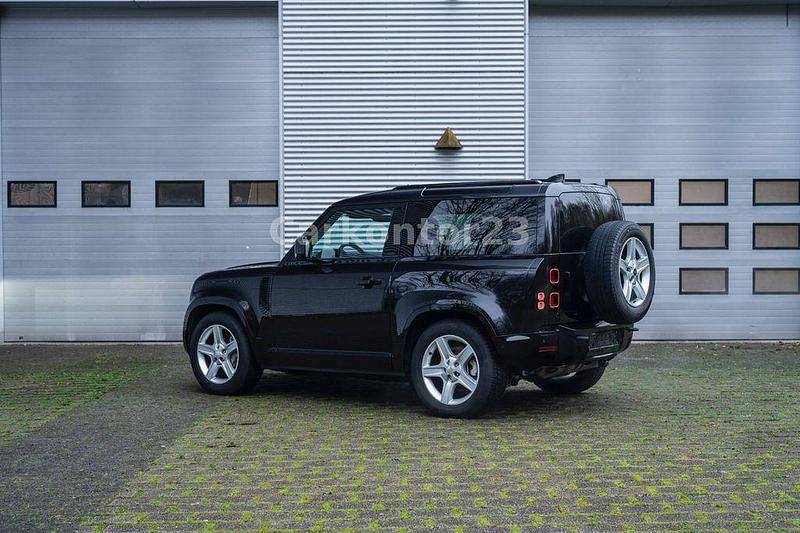 Gebraucht Land Rover Defender SE Dynamic 400 PS (294 kW) 2022 Schwarz SUV