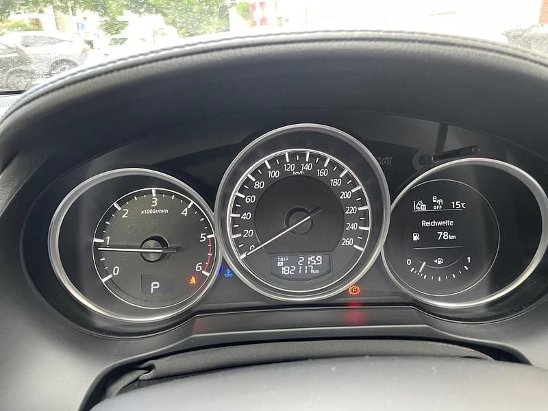 Grau Gebraucht 2015 Mazda 6 Sports-Line Kombi | 11.500 € (Teuer) - Bild 1/4