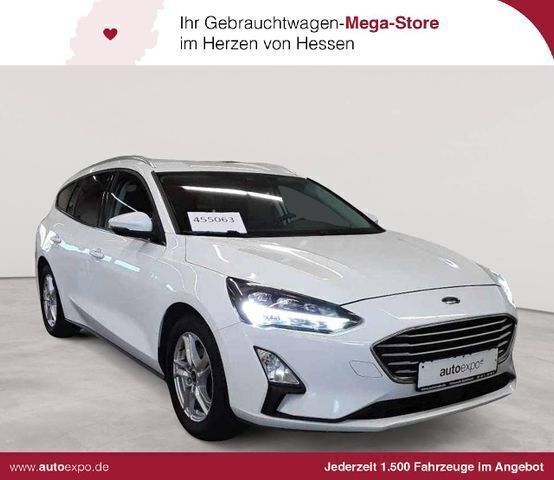 Weiß Gebraucht 2020 Ford Focus Limousine | 11.489 € (Guter Preis) - Bild 1/4