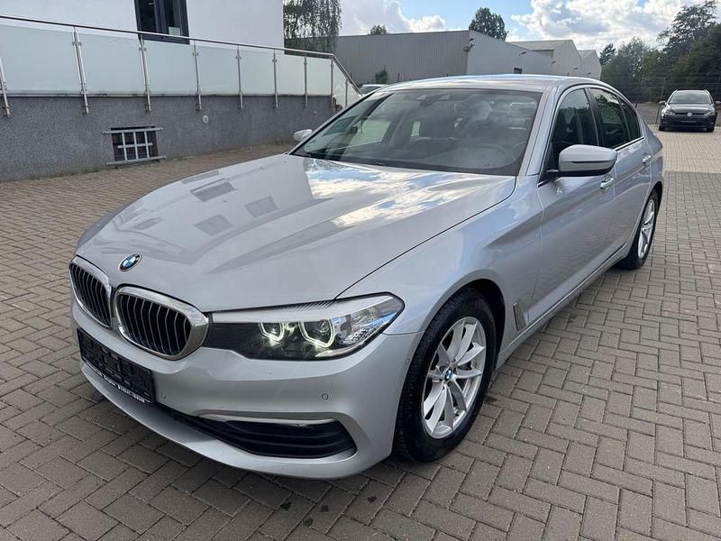 Gebraucht BMW 530 265 PS (194 kW) 2019 Silber Limousine