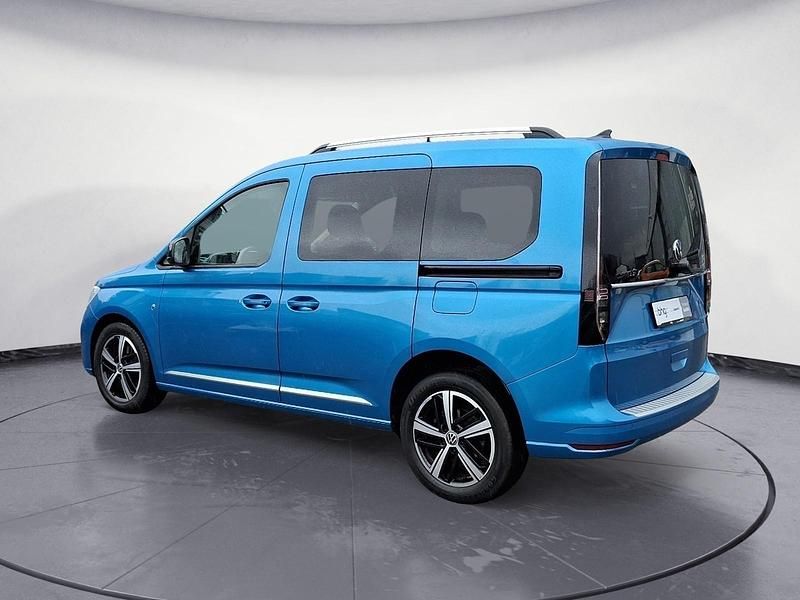Gebraucht VW Caddy Style 114 PS (83 kW) 2022 Blau Van / Kleinbus