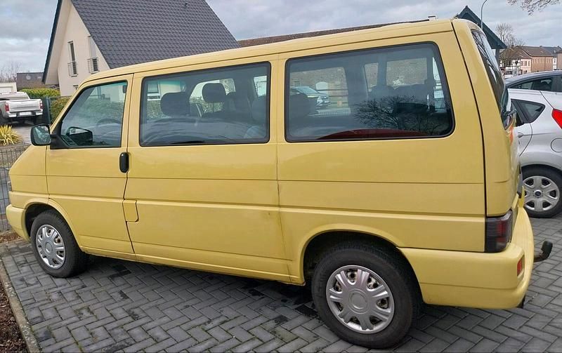 Gebraucht VW T4 90 PS (66 kW) 1998 Gelb Van