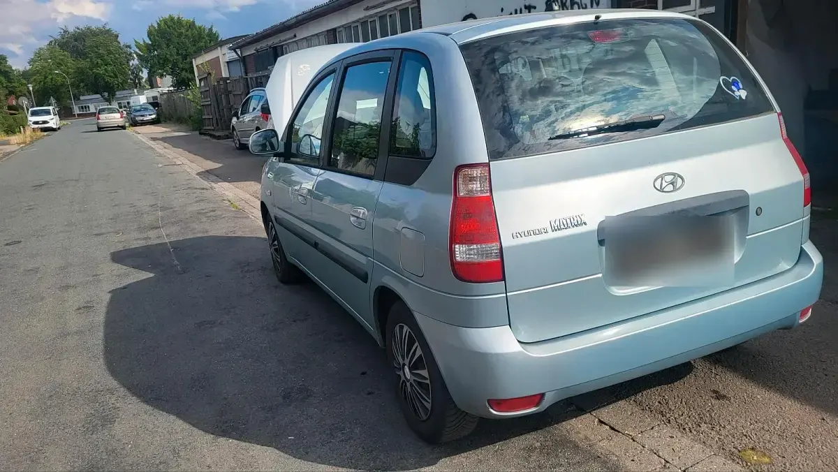 Gebraucht Hyundai Matrix 103 PS (75 kW) 2009 Blau Van / Kleinbus